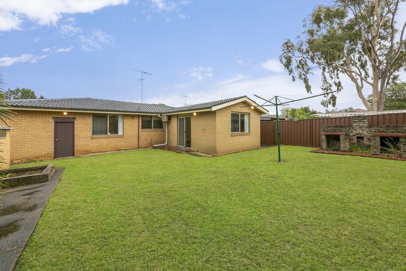 Photo - 85 Roberta Street, Greystanes NSW 2145 - Image 2