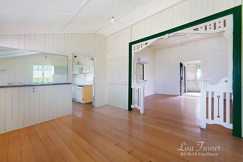 Photo - 85 Robertson Street, Railway Estate QLD 4810 - Image 2