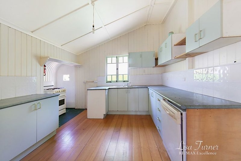 Photo - 85 Robertson Street, Railway Estate QLD 4810 - Image 3