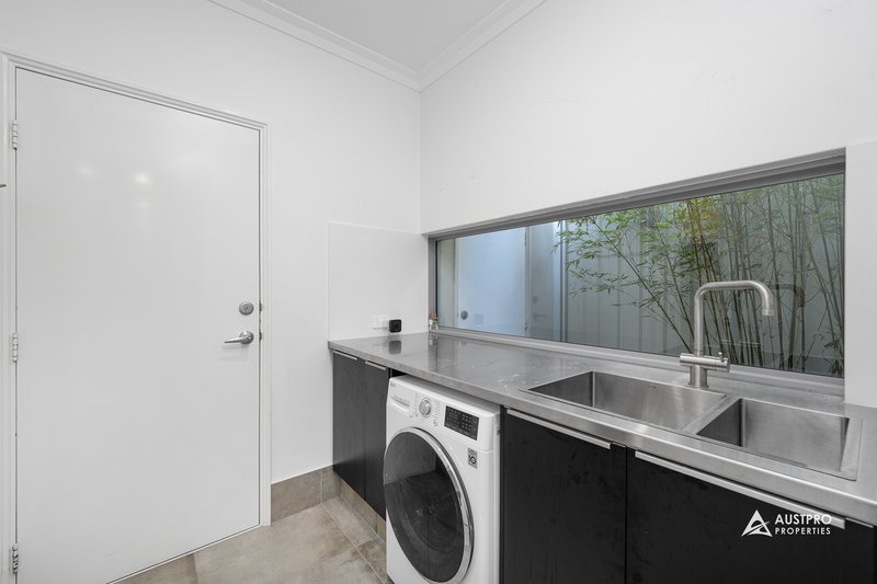 Photo - 85 Stanley Street, Scarborough WA 6019 - Image 16
