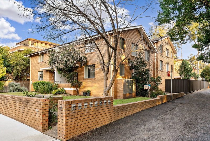 Photo - 8/5 Thomas Street, Parramatta NSW 2150 - Image 1