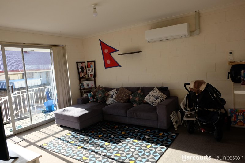 Photo - 8/5 Valley Street, Trevallyn TAS 7250 - Image 2