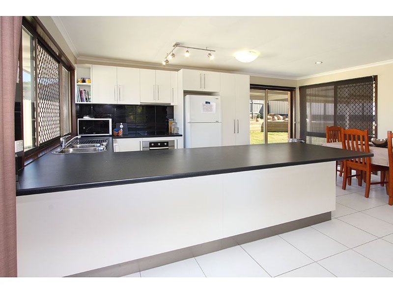 85 Vansittart Road, Regents Park QLD 4118