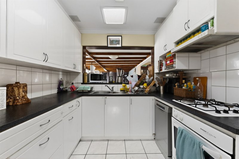 Photo - 85 Watling Avenue, Lynwood WA 6147 - Image 4