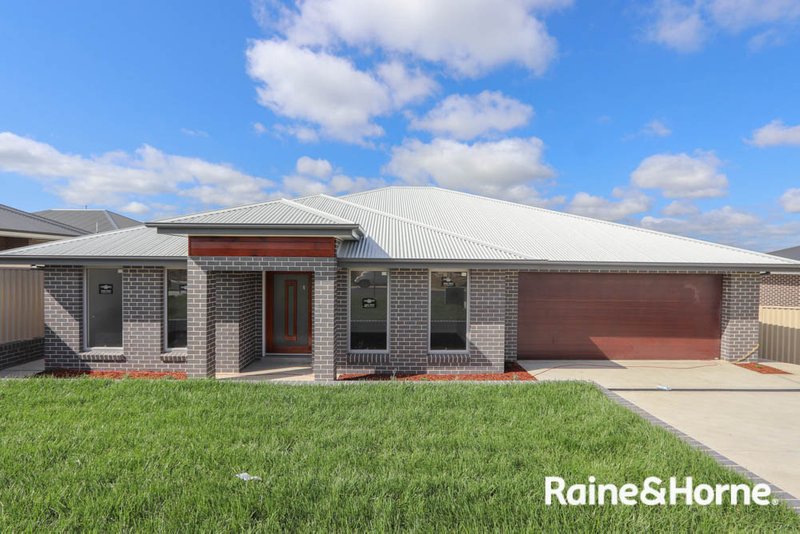 Photo - 85 Wentworth Drive, Kelso NSW 2795 - Image 11