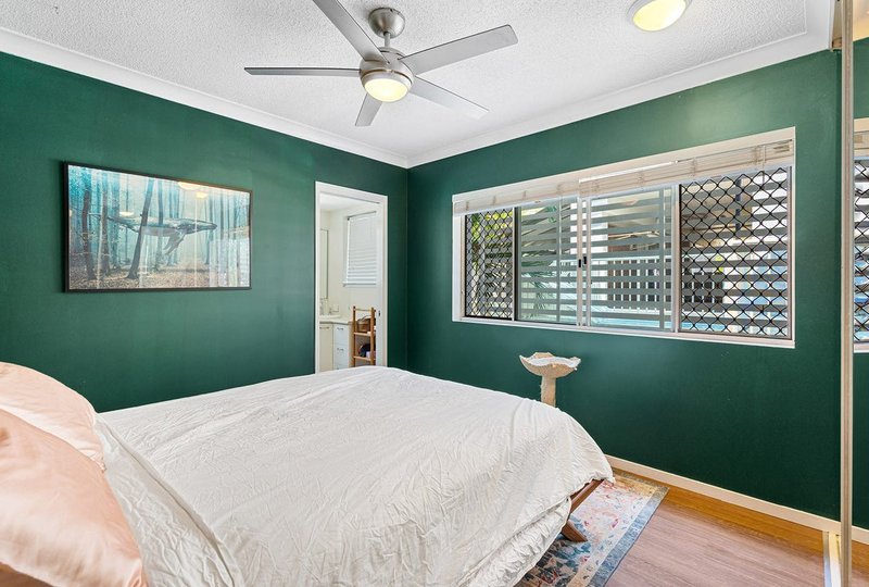 Photo - 8/5 Whytecliffe Street, Albion QLD 4010 - Image 4