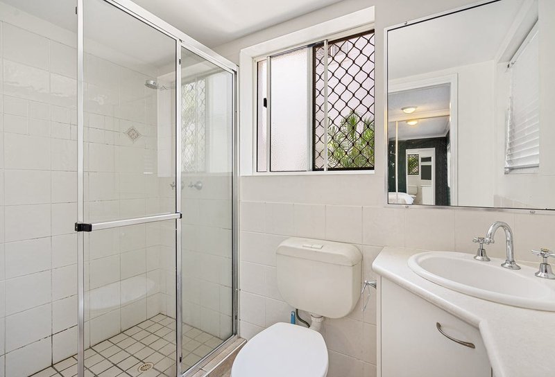 Photo - 8/5 Whytecliffe Street, Albion QLD 4010 - Image 5
