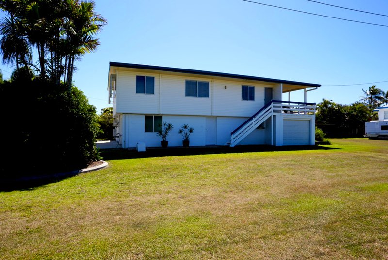 Photo - 85 Zelma Street, Grasstree Beach QLD 4740 - Image 3