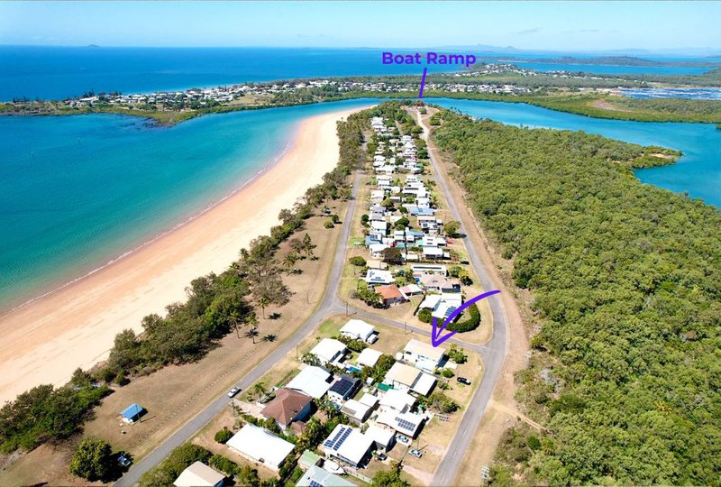 Photo - 85 Zelma Street, Grasstree Beach QLD 4740 - Image 5