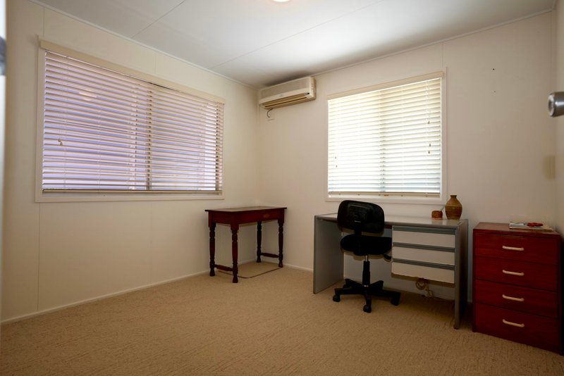 Photo - 85 Zelma Street, Grasstree Beach QLD 4740 - Image 12