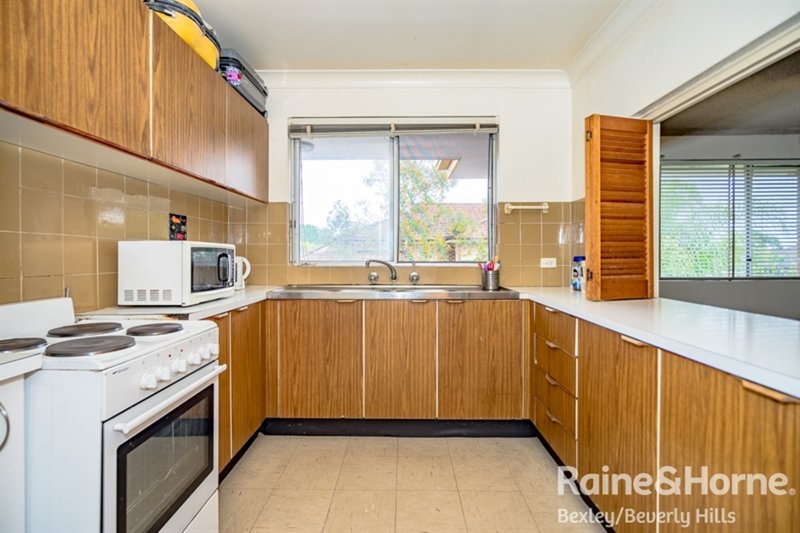 Photo - 8/50-52 Oxford Street, Mortdale NSW 2223 - Image 3