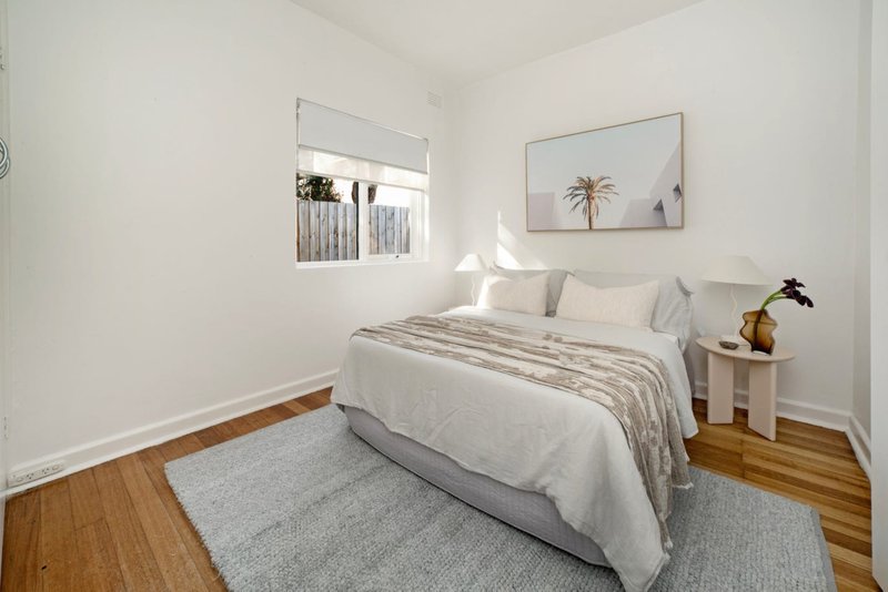 Photo - 8/50 Lillimur Road, Ormond VIC 3204 - Image 3