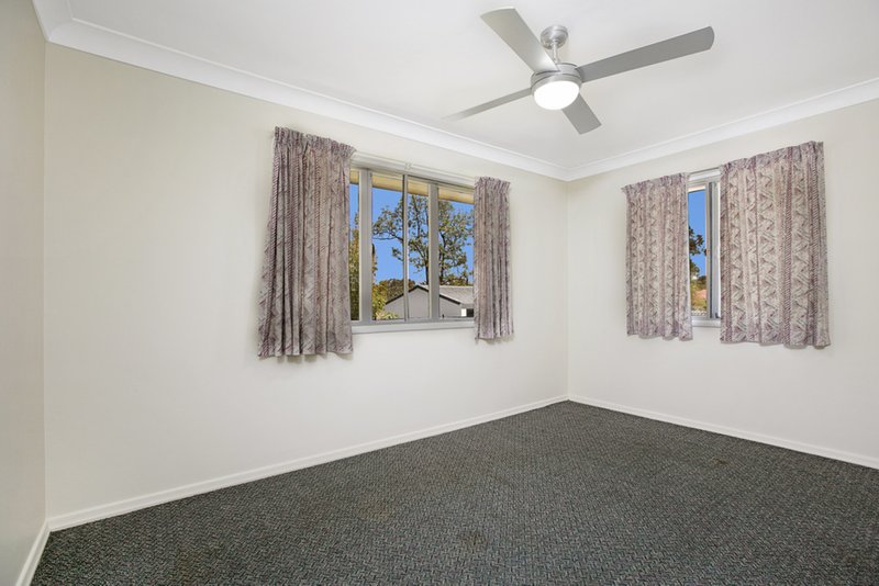 Photo - 851 Cavendish Road, Holland Park QLD 4121 - Image 8