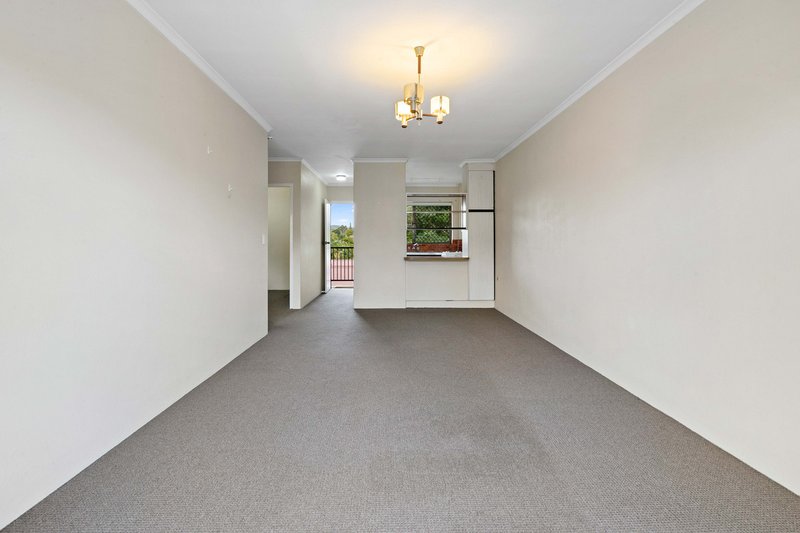 Photo - 8/51 Gustavson Street, Annerley QLD 4103 - Image 8