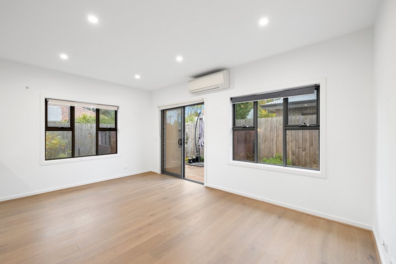 Photo - 8/520 Mitcham Road, Mitcham VIC 3132 - Image 4