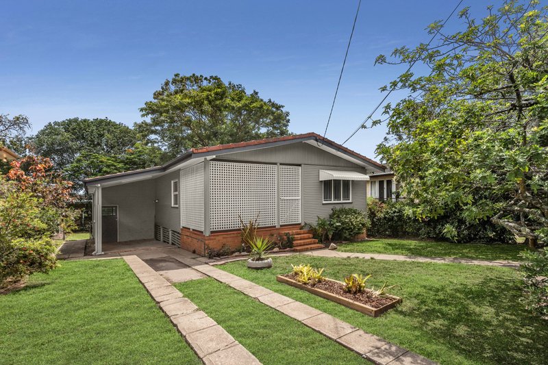 853 Cavendish Road, Holland Park QLD 4121