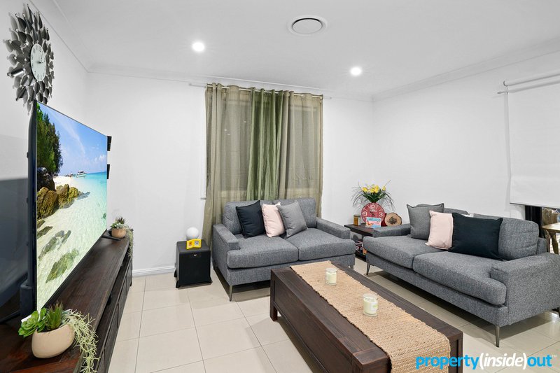 Photo - 8/530-532 Carlisle Avenue, Mount Druitt NSW 2770 - Image 2