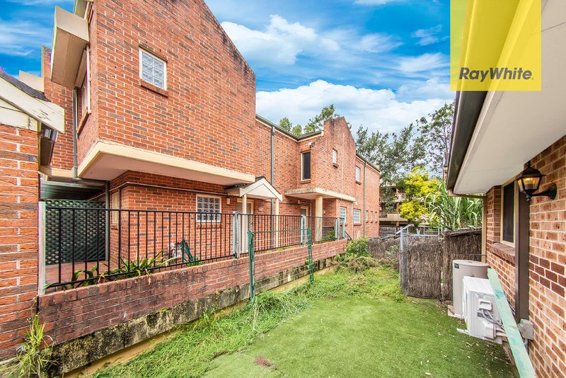 Photo - 8/55-57 Fennell Street, North Parramatta NSW 2151 - Image 9