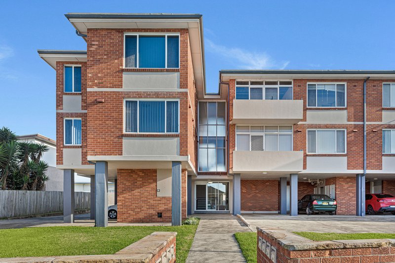 8/55 Tobruk Avenue, Port Kembla NSW 2505