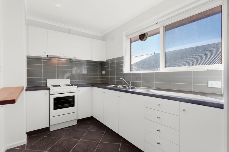Photo - 8/56 Grange Road, Carnegie VIC 3163 - Image 2