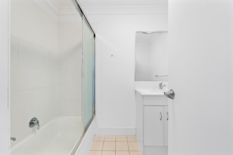 Photo - 8/57 Shayne Avenue, Deception Bay QLD 4508 - Image 10