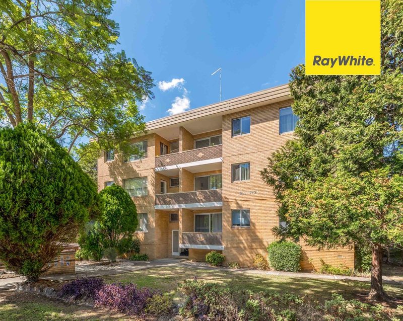 8/58 Doomben Avenue, Eastwood NSW 2122