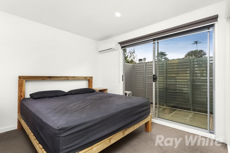 Photo - 8/595 Burke Road, Camberwell VIC 3124 - Image 5