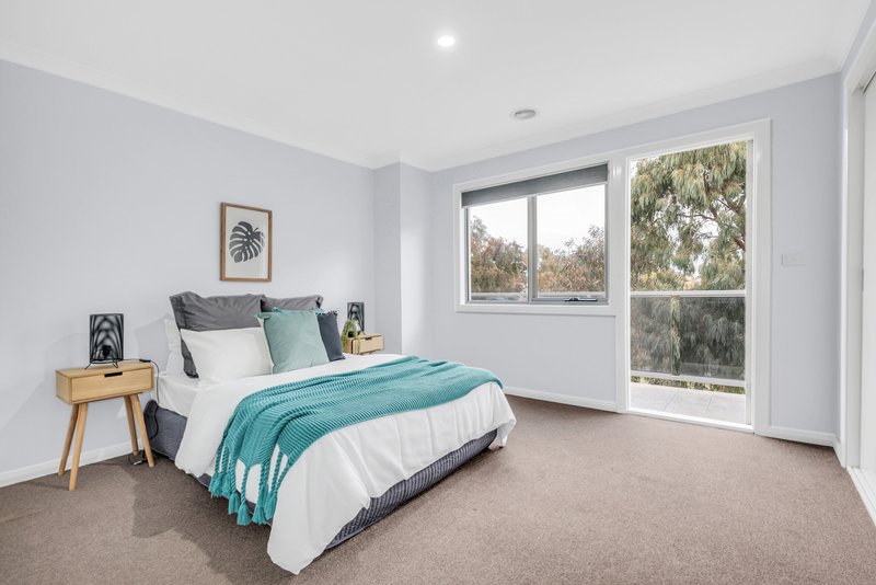 Photo - 8/6-10 Elsternwick Way, Craigieburn VIC 3064 - Image 13