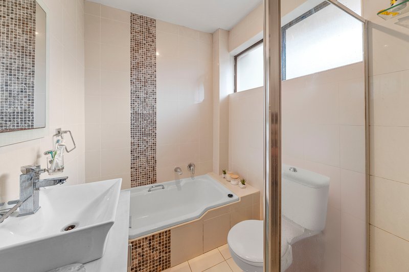 Photo - 8/6-12 Anderson Street, Belmore NSW 2192 - Image 4