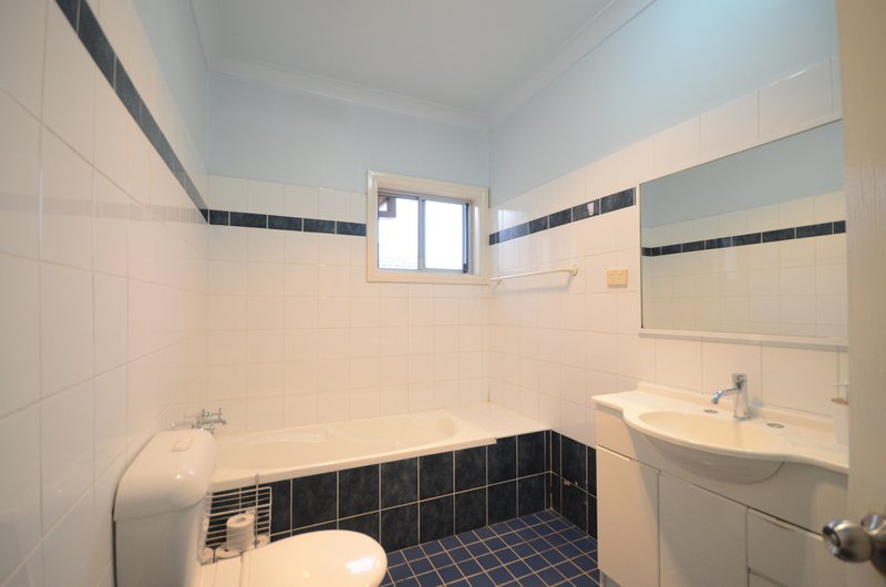 Photo - 8/6-8 Gilba Road, Pendle Hill NSW 2145 - Image 7