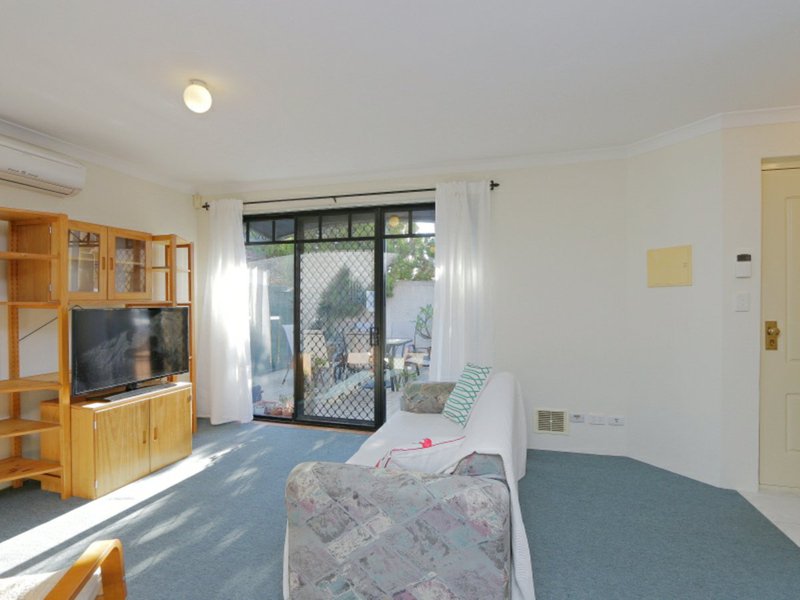 Photo - 8/6-8 Warwick Street, St James WA 6102 - Image 6