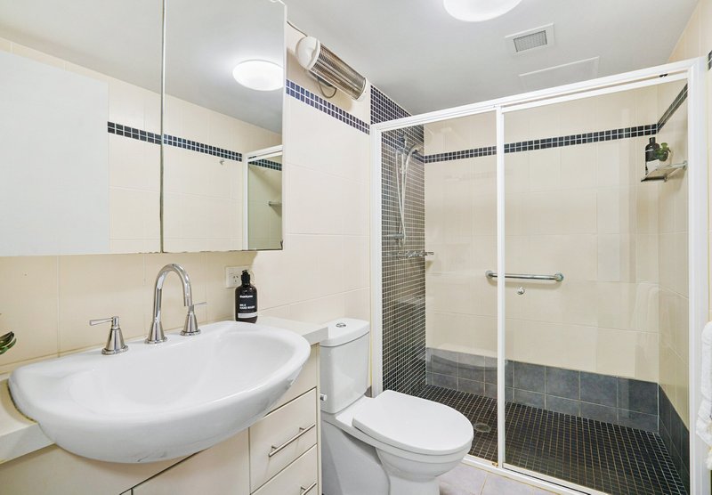 Photo - 8/6-8 Waterloo Street, Narrabeen NSW 2101 - Image 6