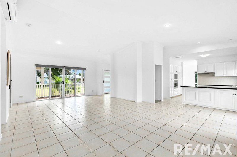 Photo - 86-90 Vine Forest Drive, Dundowran Beach QLD 4655 - Image 15