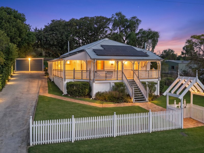 Photo - 86 Acacia Street, Killarney QLD 4373 - Image 3