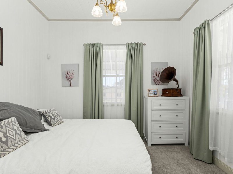 Photo - 86 Acacia Street, Killarney QLD 4373 - Image 17