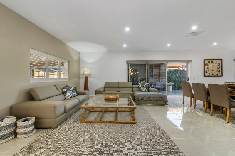 Photo - 86 Allenby Road, Hillside VIC 3037 - Image 10