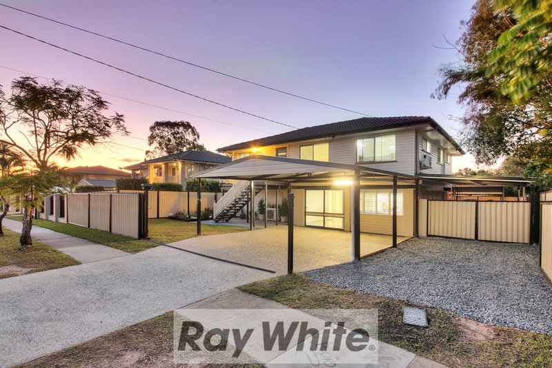 Photo - 86 Aquarius Drive, Kingston QLD 4114 - Image 2