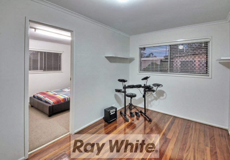 Photo - 86 Aquarius Drive, Kingston QLD 4114 - Image 14