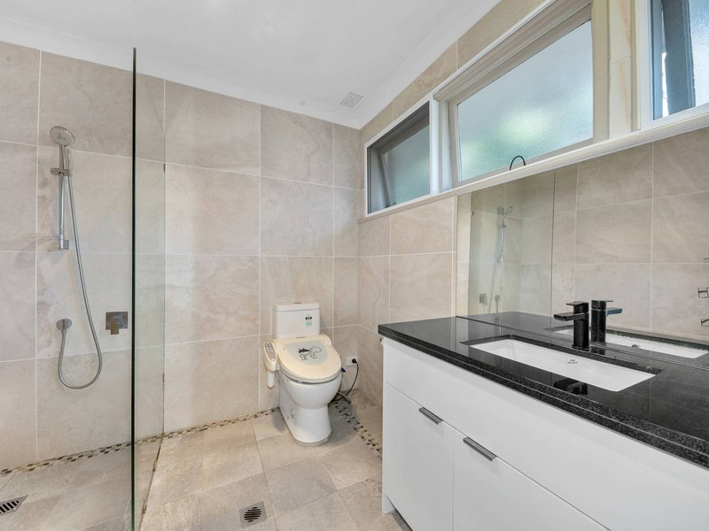 Photo - 86 Ballandella Road, Toongabbie NSW 2146 - Image 7