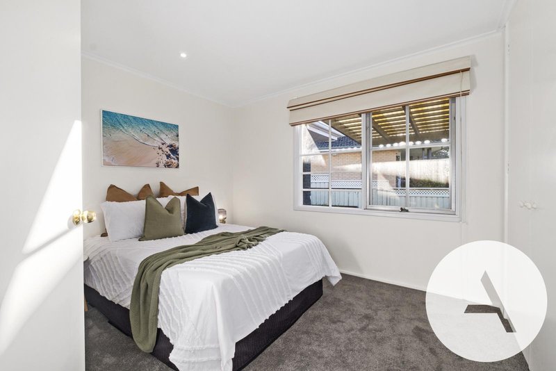 Photo - 86 Bandjalong Crescent, Aranda ACT 2614 - Image 14