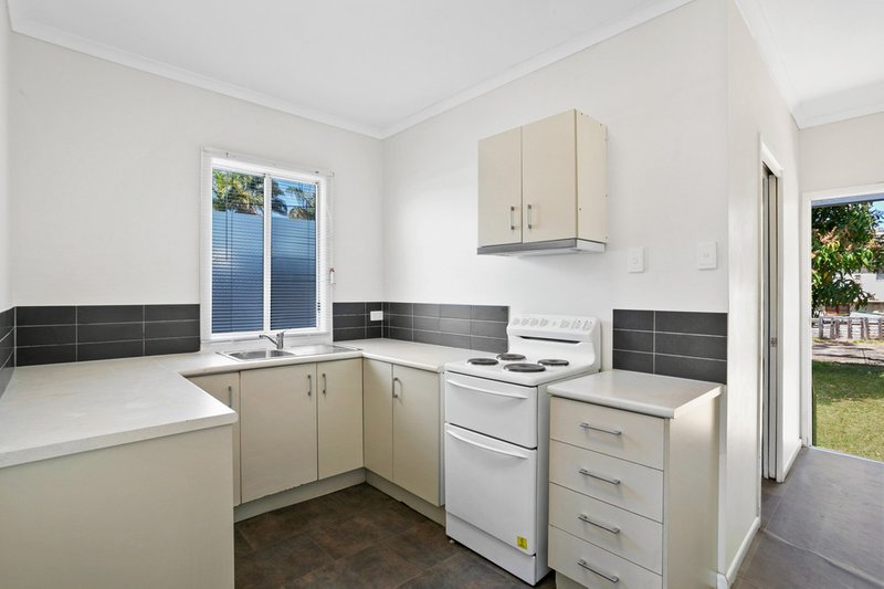 Photo - 86 Beaufort Place, Deception Bay QLD 4508 - Image 4