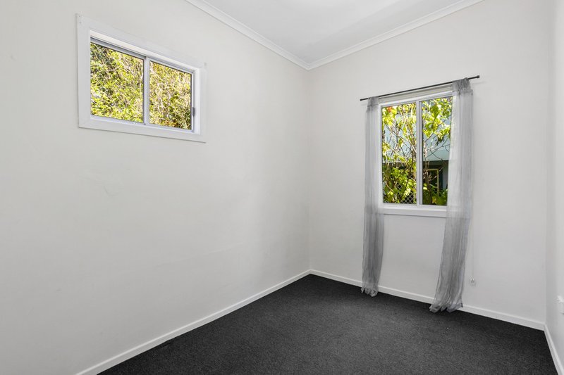 Photo - 86 Beaufort Place, Deception Bay QLD 4508 - Image 6