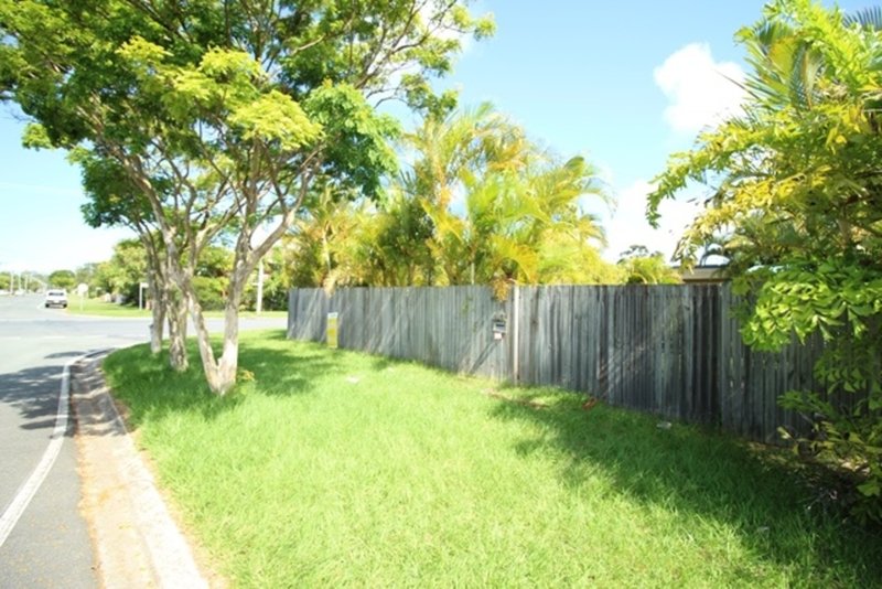 Photo - 86 Bellara Street, Bellara QLD 4507 - Image 14