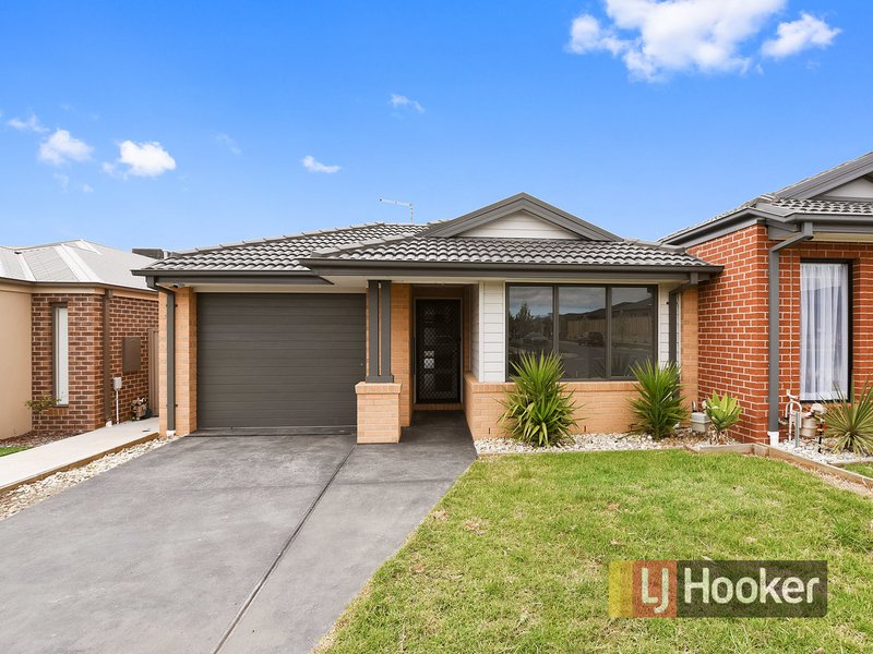 86 Bimberry Circuit, Clyde VIC 3978