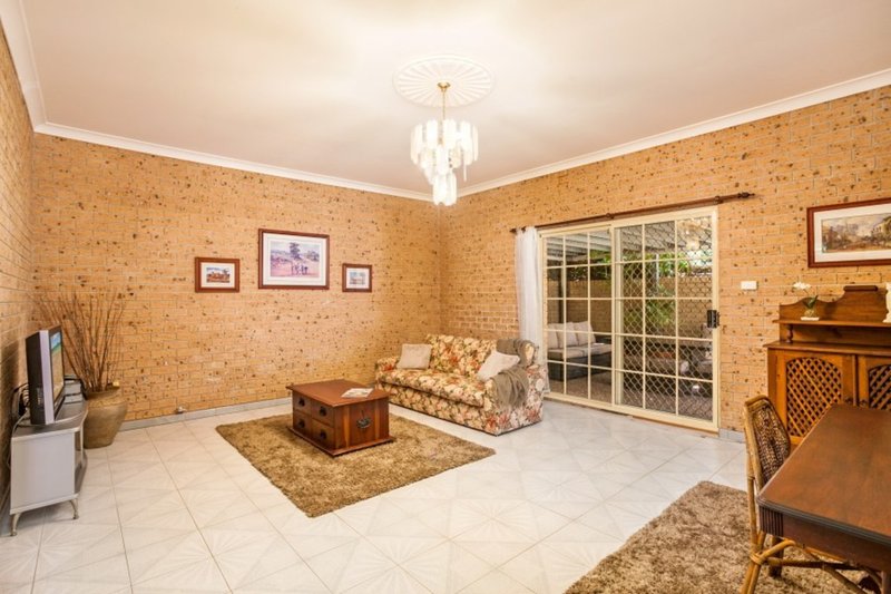 Photo - 86 Booreea Boulevard, Cordeaux Heights NSW 2526 - Image 6