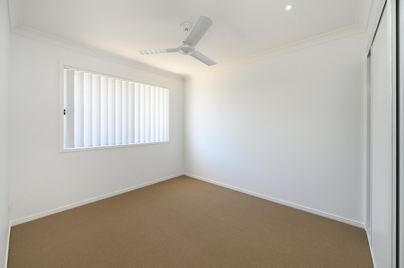 Photo - 86 Brookvale Drive, Victoria Point QLD 4165 - Image 6