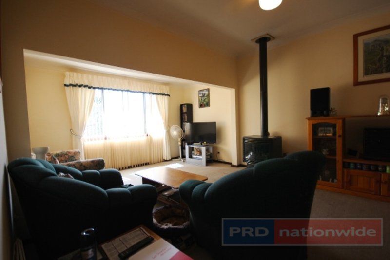 Photo - 86 Broughton Street, Tumut NSW 2720 - Image 15