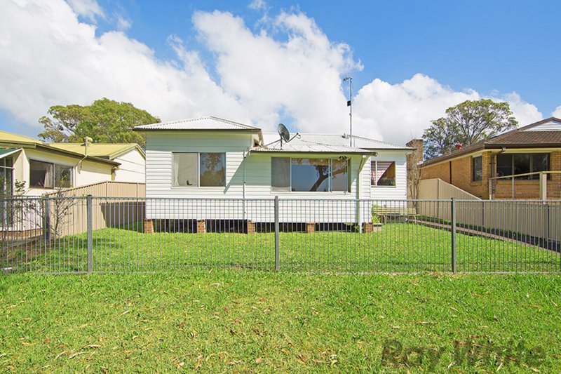 Photo - 86 Buff Point Avenue, Buff Point NSW 2262 - Image 2