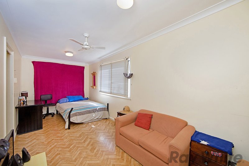 Photo - 86 Buff Point Avenue, Buff Point NSW 2262 - Image 8