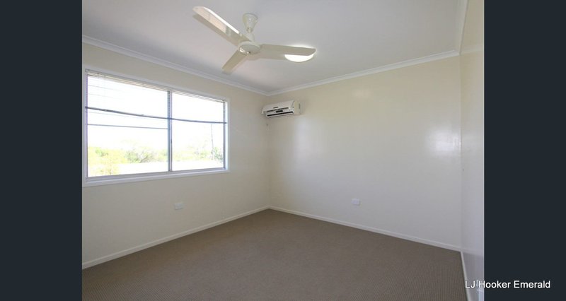 Photo - 86 Burn Street, Capella QLD 4723 - Image 6